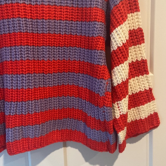 Cloud ten sweater sz small red purple white stripes like new chunk knit sweater - Picture 14 of 15